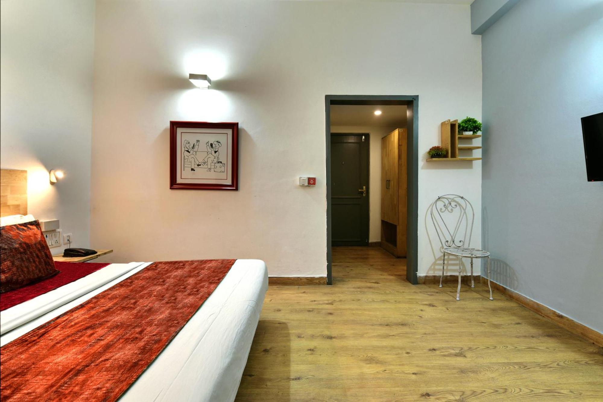 Divine Inn Couple Friendly Hotel Near Sector 51 Metro Station 노이다 외부 사진